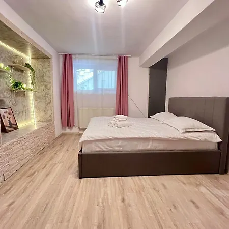 City Central Apartment