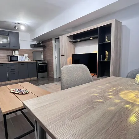 City Central Apartment