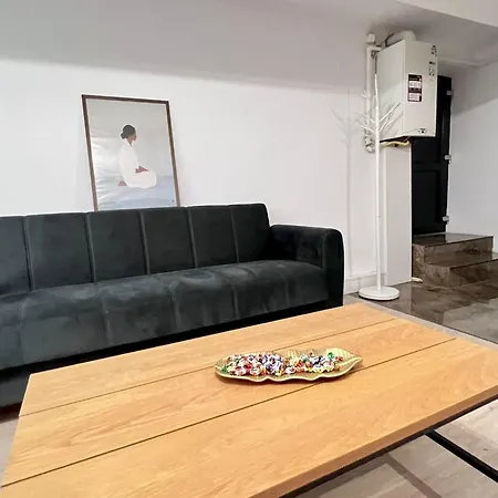 City Central Apartment *